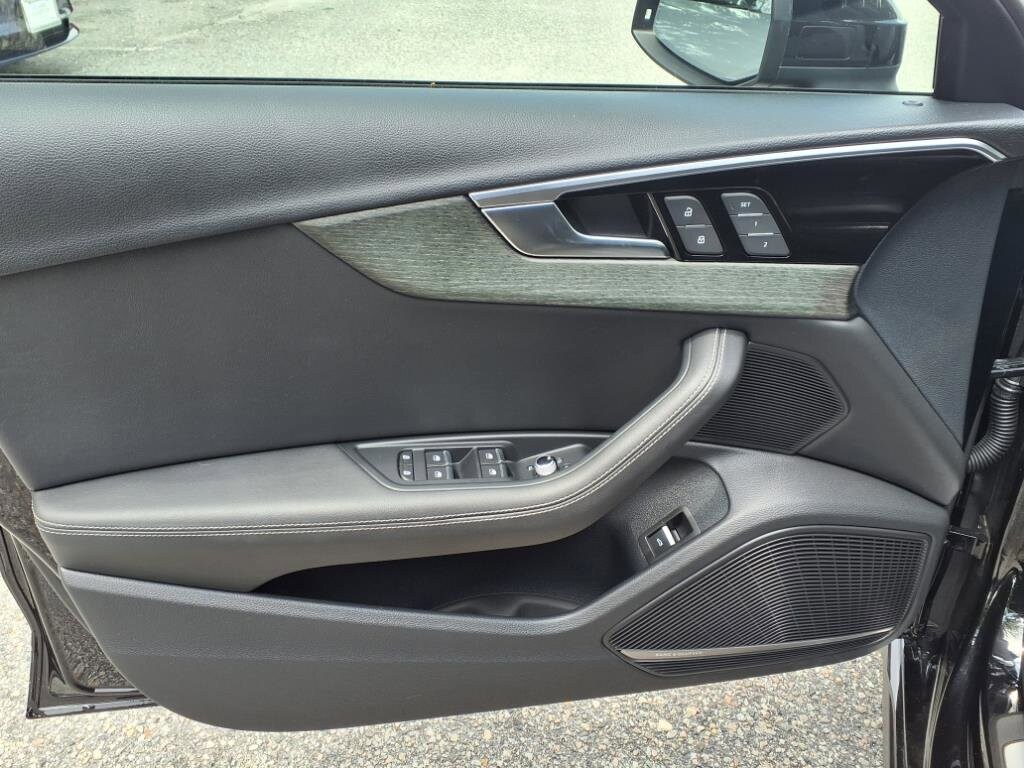 2022 Audi A4 Premium Plus - Photo 15