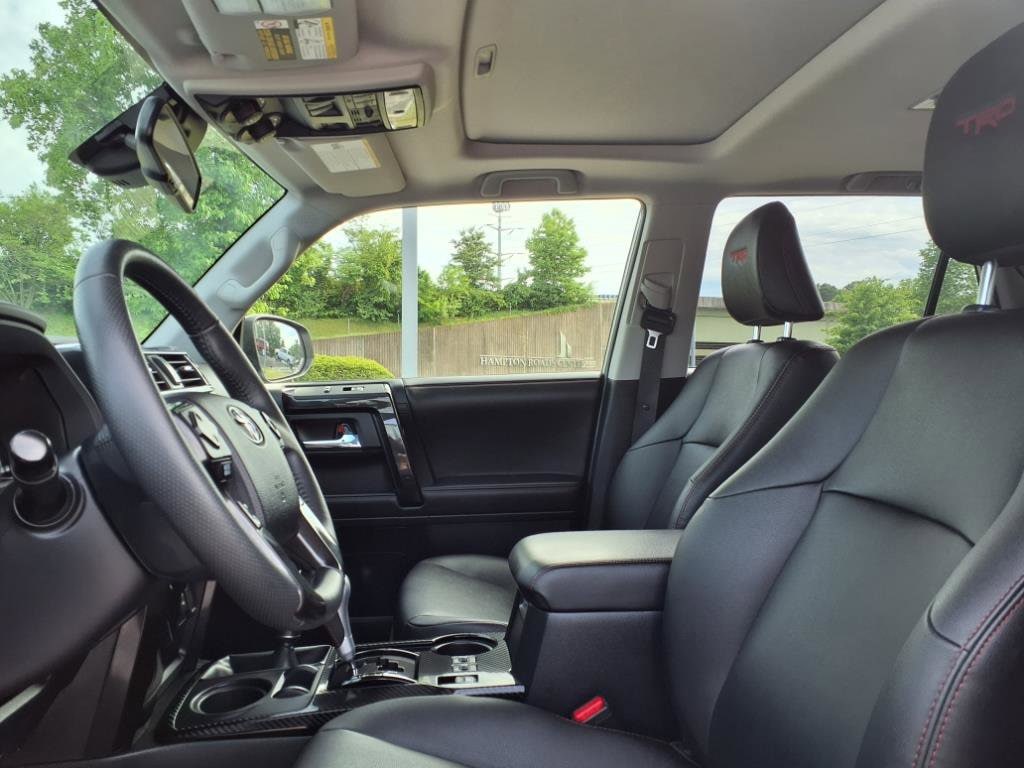 2022 Toyota 4Runner TRD Off-Road Premium - Photo 10
