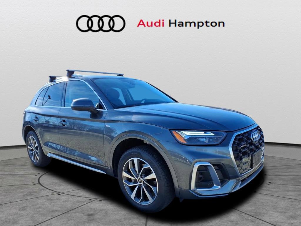 2024 Audi Q5 45 Premium Plus's photo