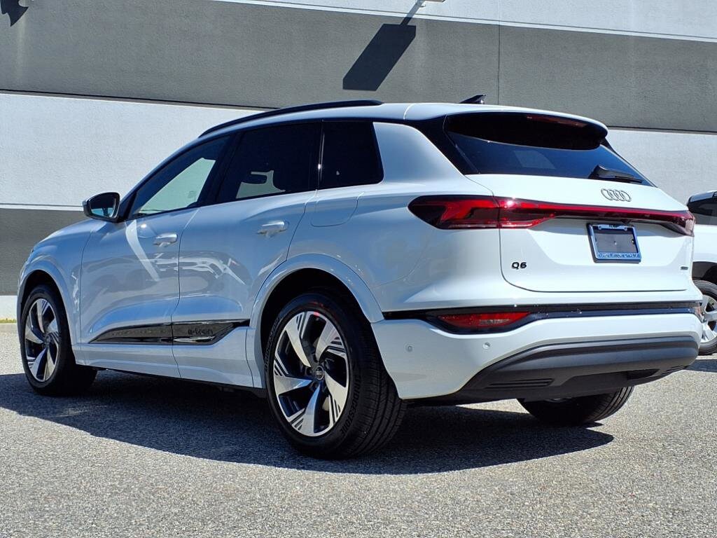2025 Audi Q6 E-tron Prestige photo 4