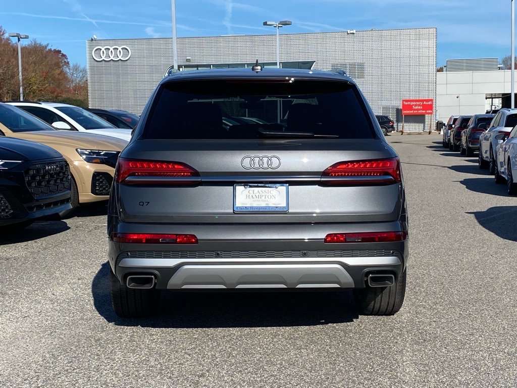 2025 Audi Q7 Premium photo 4