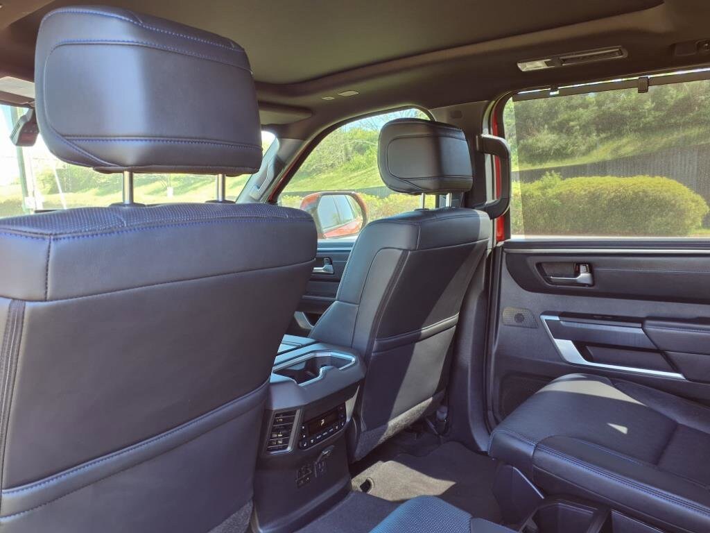 2024 Toyota Sequoia Platinum - Photo 21