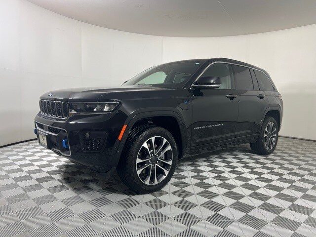 2023 Jeep Cherokee Overland 4xe photo 3