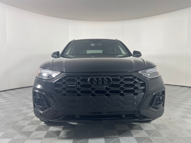 Certified 2024 Audi Q5 Premium Plus with VIN WA1E2AFYXR2122539 for sale in Hawthorne, NY