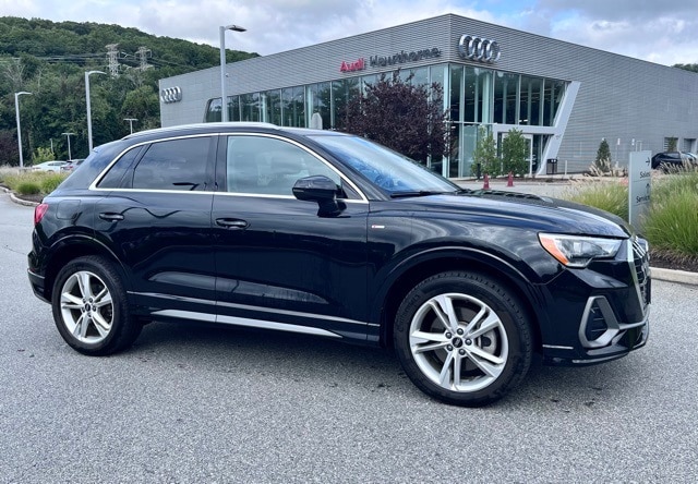 Certified 2021 Audi Q3 S Line Premium with VIN WA1DECF31M1116064 for sale in Hawthorne, NY