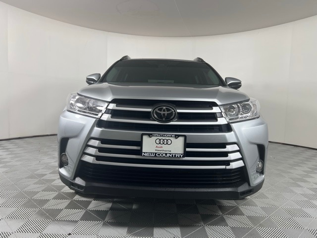 Used 2017 Toyota Highlander LE Plus with VIN 5TDBZRFHXHS458816 for sale in Hawthorne, NY