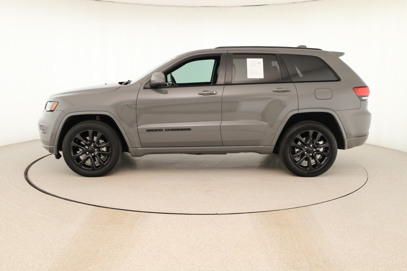 Used 2021 Jeep Grand Cherokee Laredo X with VIN 1C4RJFAG3MC808950 for sale in Henderson, NV