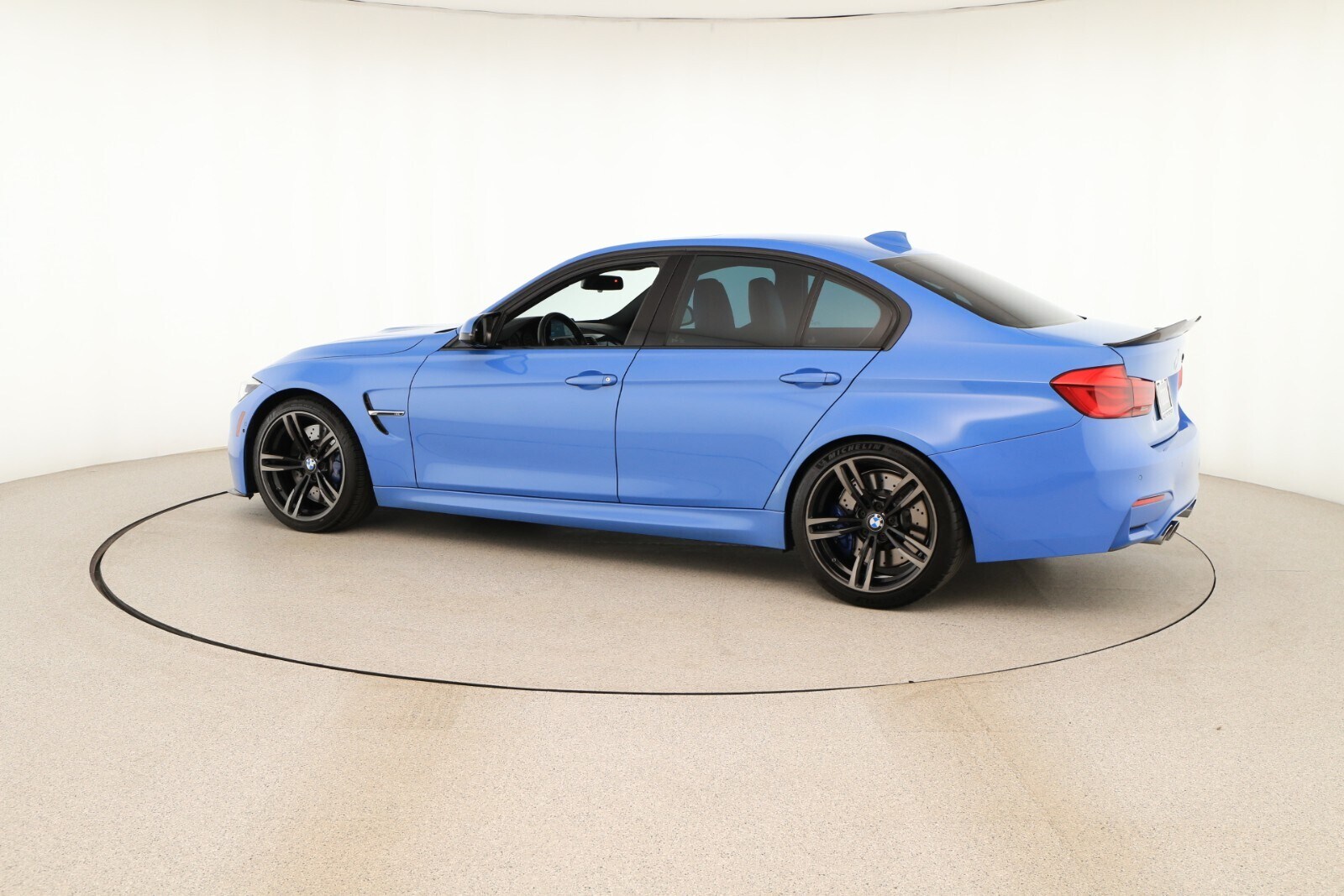 2018 Bmw M3 3 Sedan photo 3