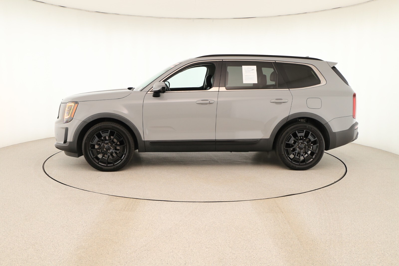 2021 Kia Telluride SX photo 2