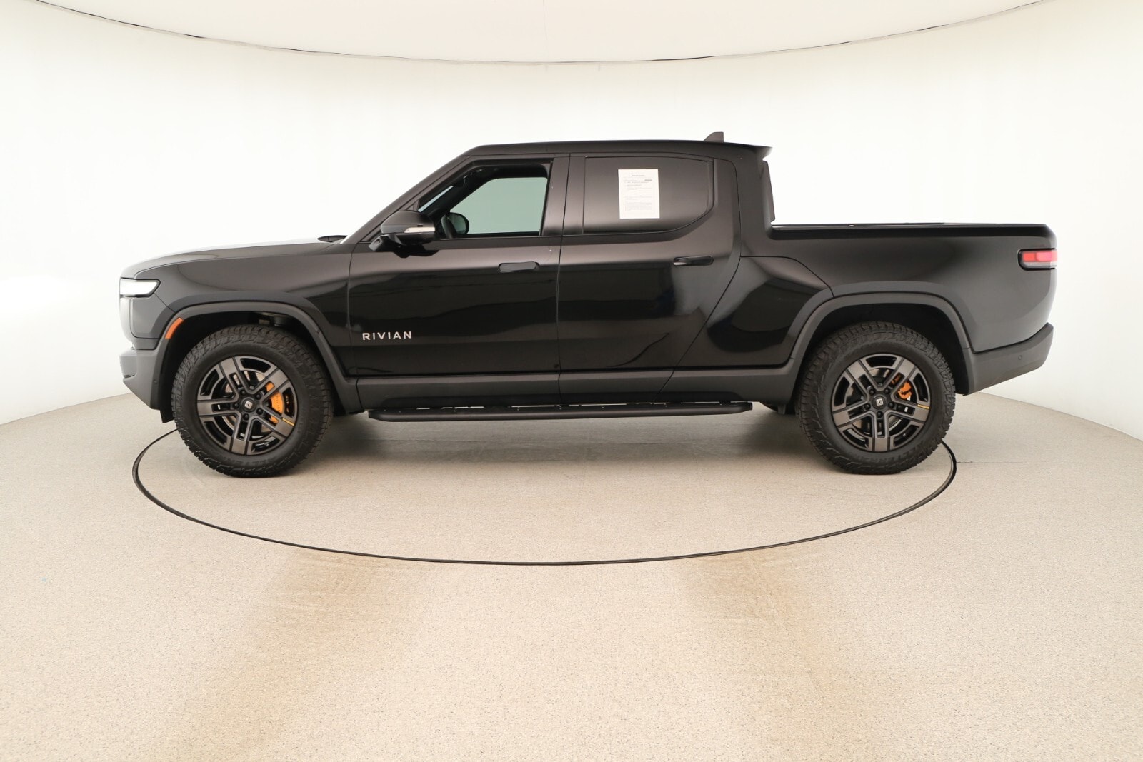 Used 2022 Rivian R1T Launch Edition with VIN 7FCTGAAL7NN001707 for sale in Henderson, NV