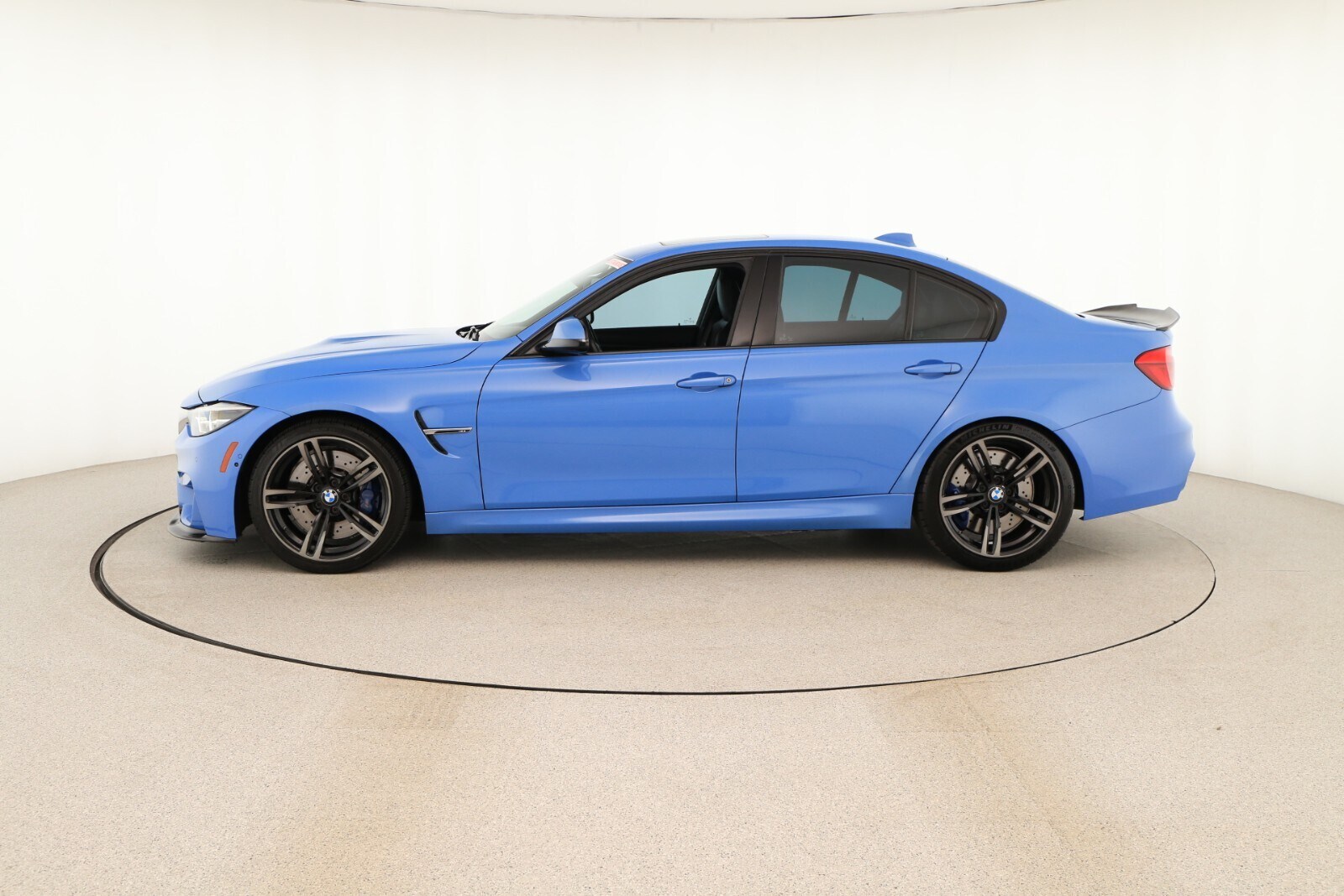 2018 Bmw M3 3 Sedan photo 2