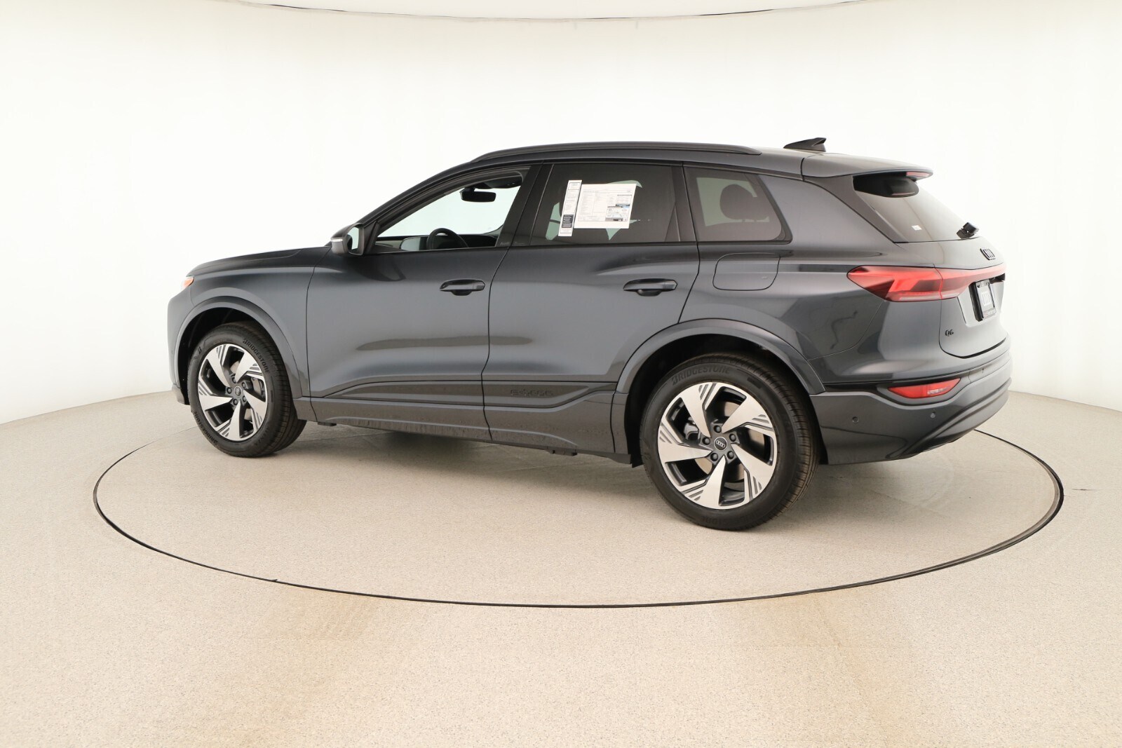 2025 Audi Q6 E-tron Premium photo 3