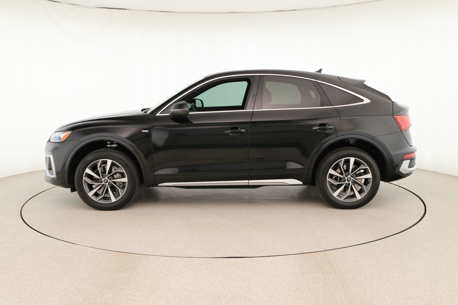 Used 2021 Audi Q5 Sportback Premium Plus with VIN WA15AAFY9M2094230 for sale in Henderson, NV