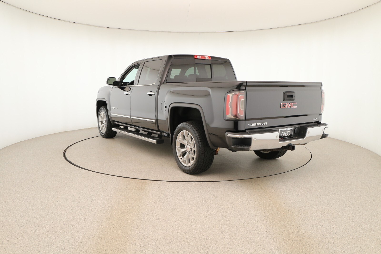 2017 Gmc Sierra 1500 SLT photo 4