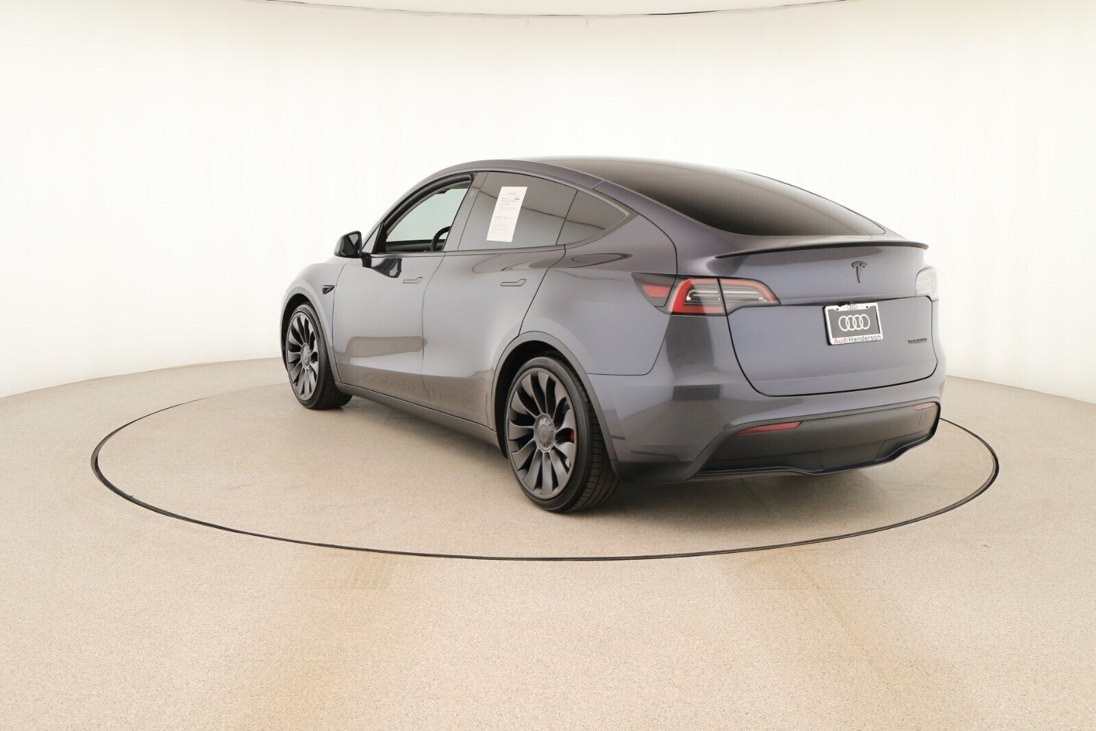 2023 Tesla Model Y Performance photo 4