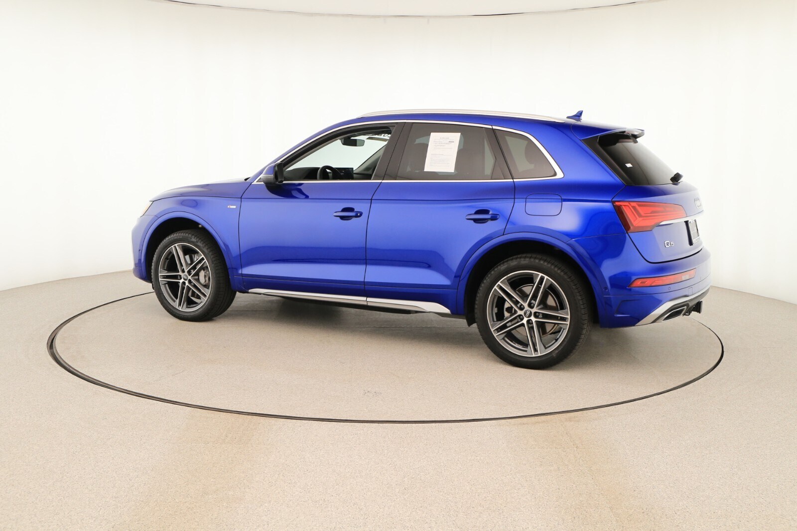 2022 Audi Q5 S line Premium Prestige photo 3