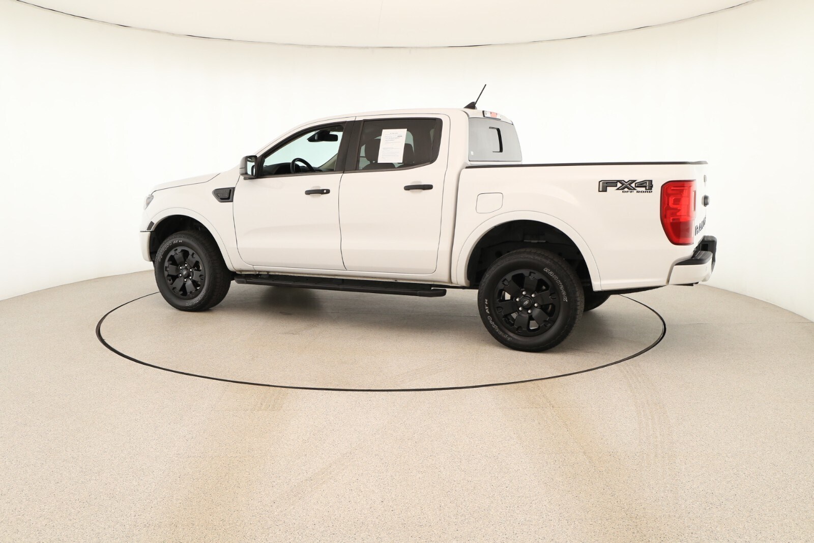 2021 Ford Ranger XLT photo 3