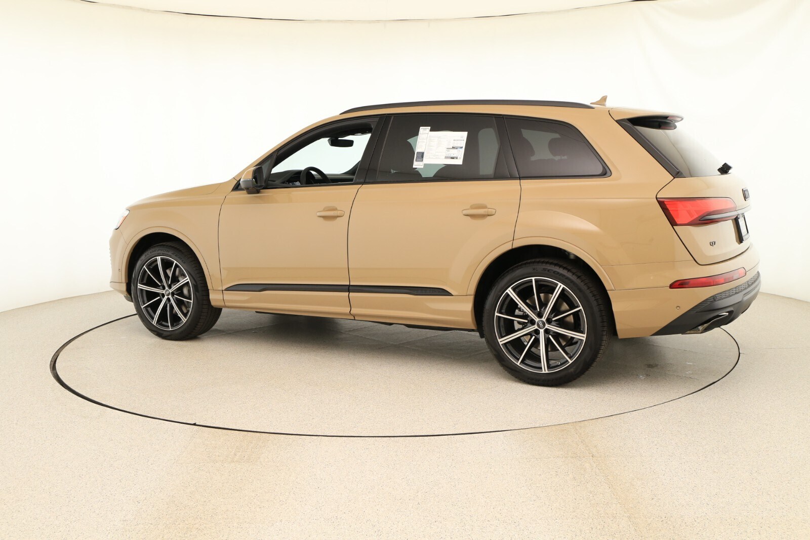 2025 Audi Q7 Premium Plus photo 3