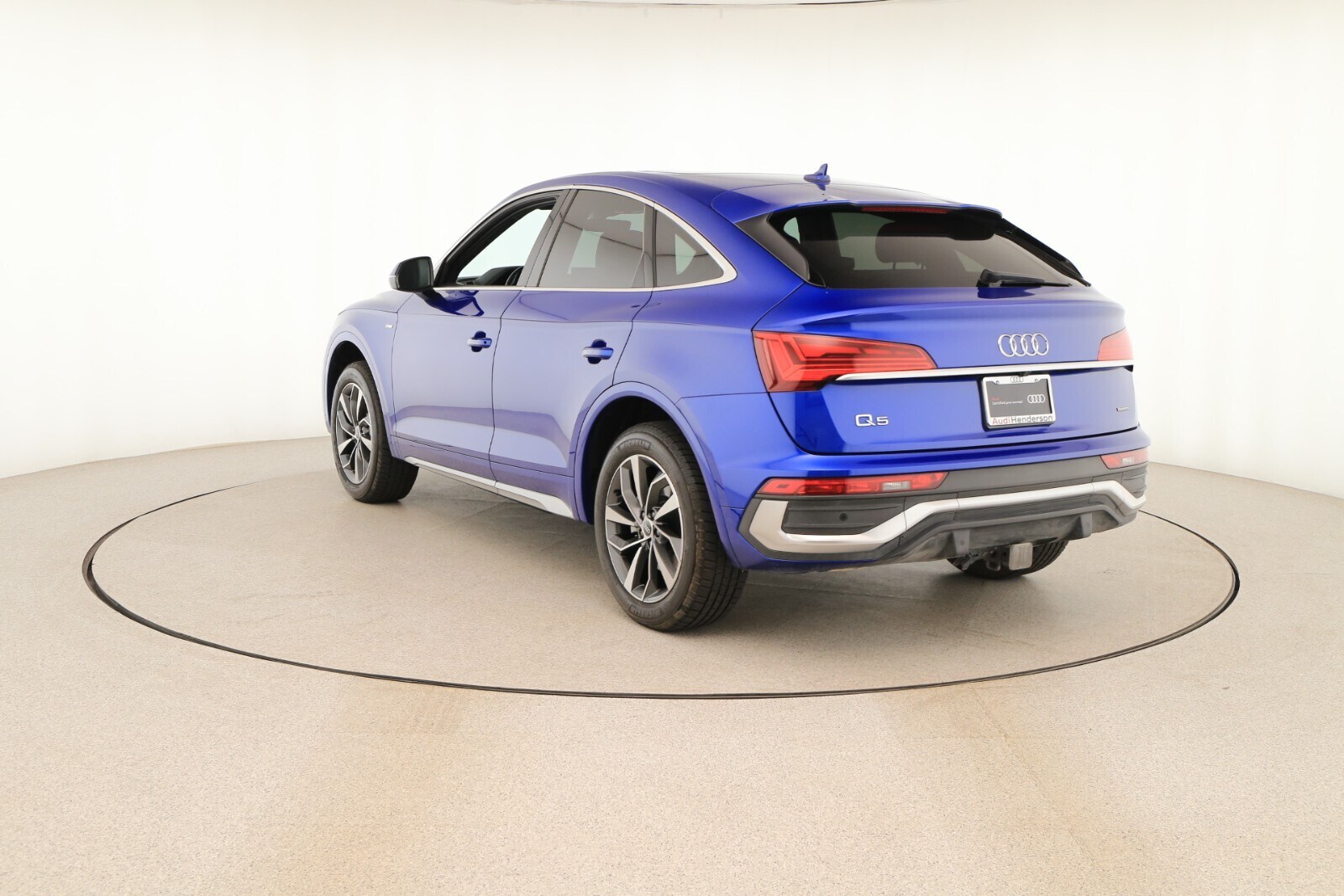 2021 Audi Q5 Sportback 45 Premium photo 4