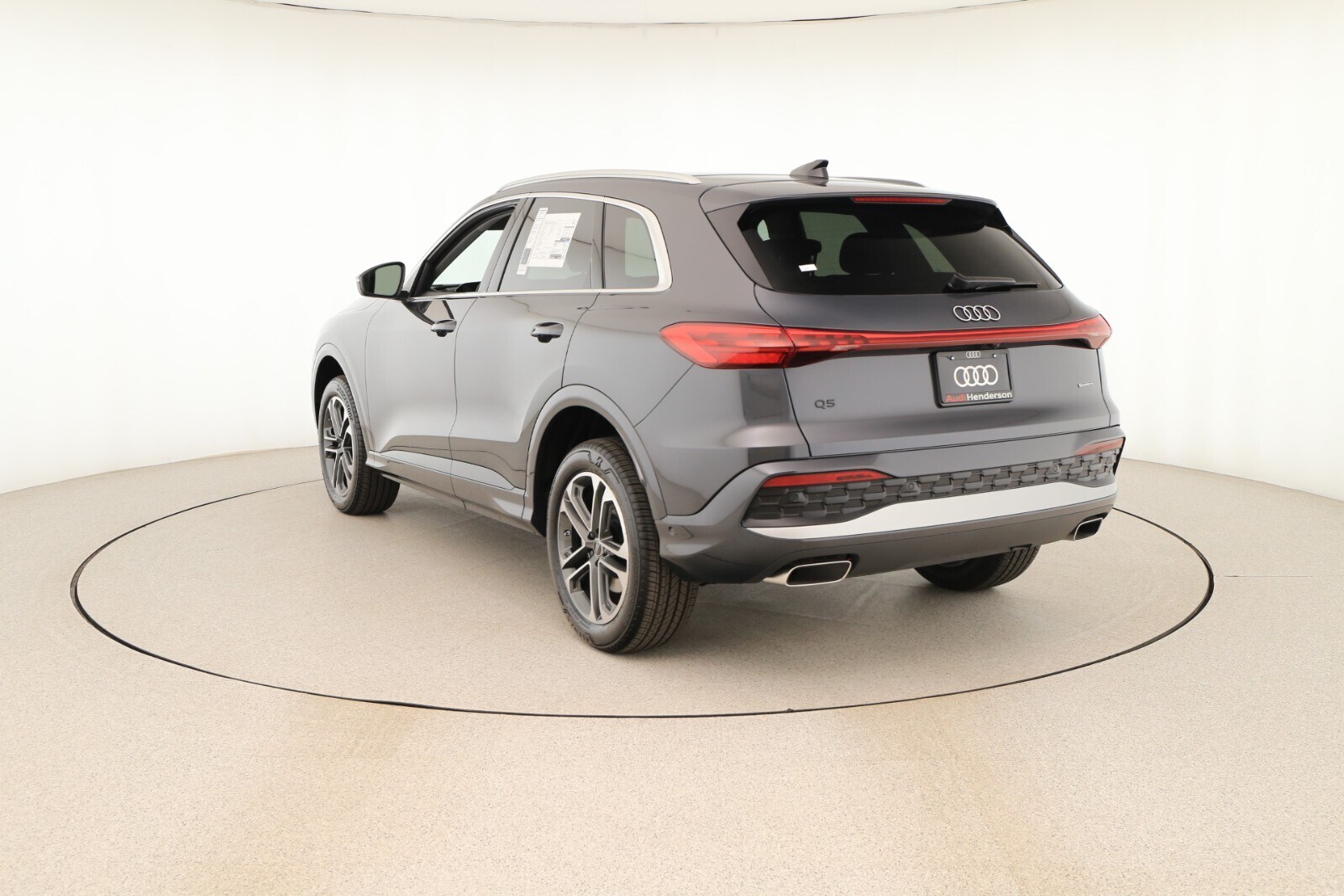 2025 Audi Q5 Premium photo 3