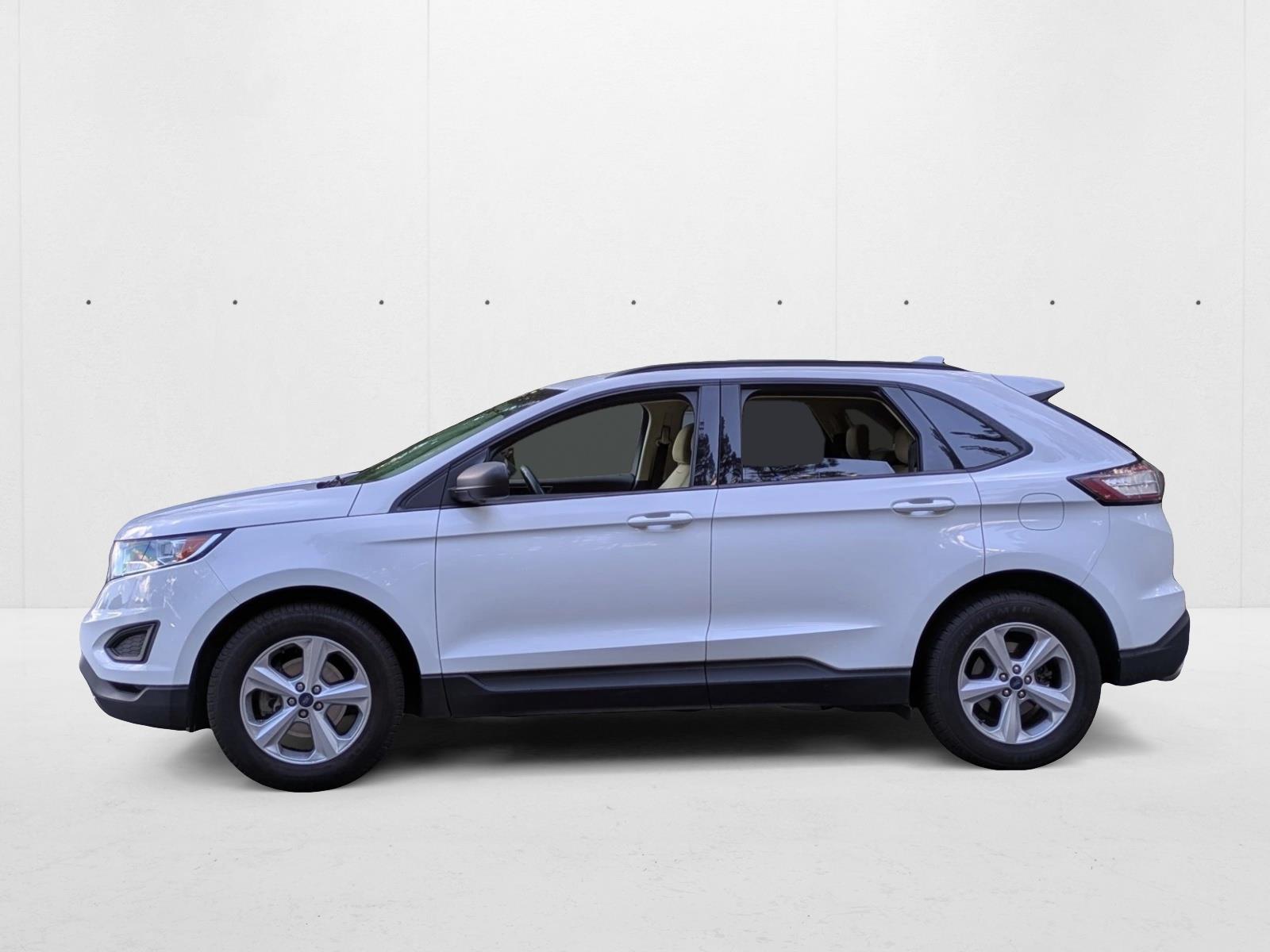 2017 Ford Edge SE Sport photo 4