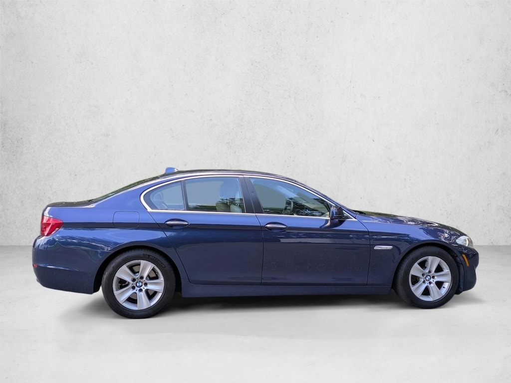 Used 2013 BMW 5 Series 528i xDrive 4dr Car