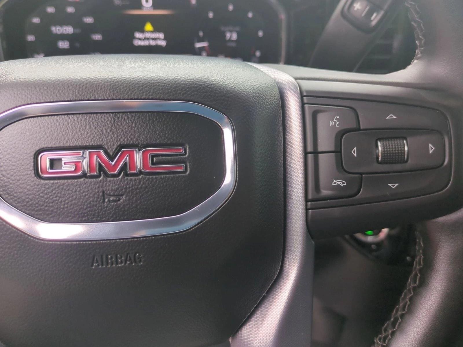 2025 GMC Sierra 1500 SLT - Photo 30
