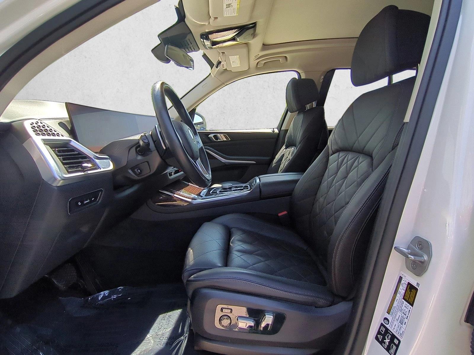 2024 BMW X7 40i - Photo 17