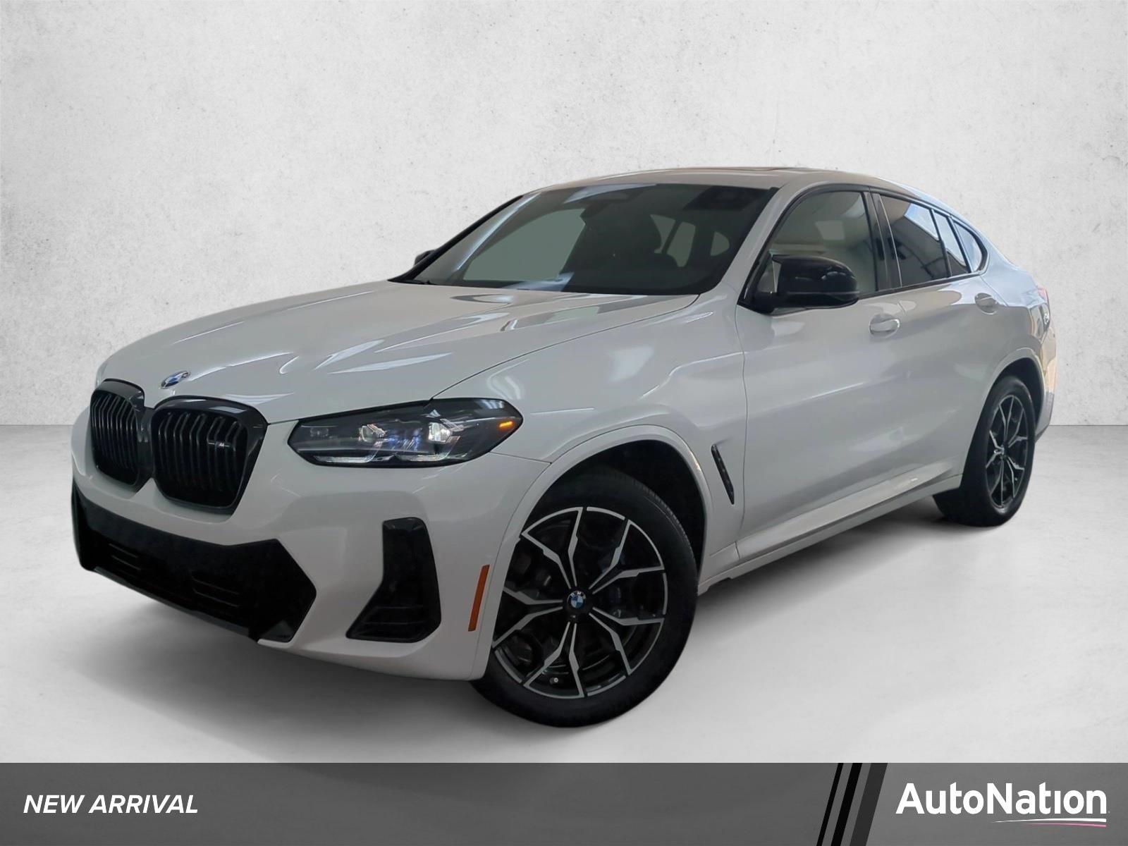 2024 BMW X4 M40i's photo