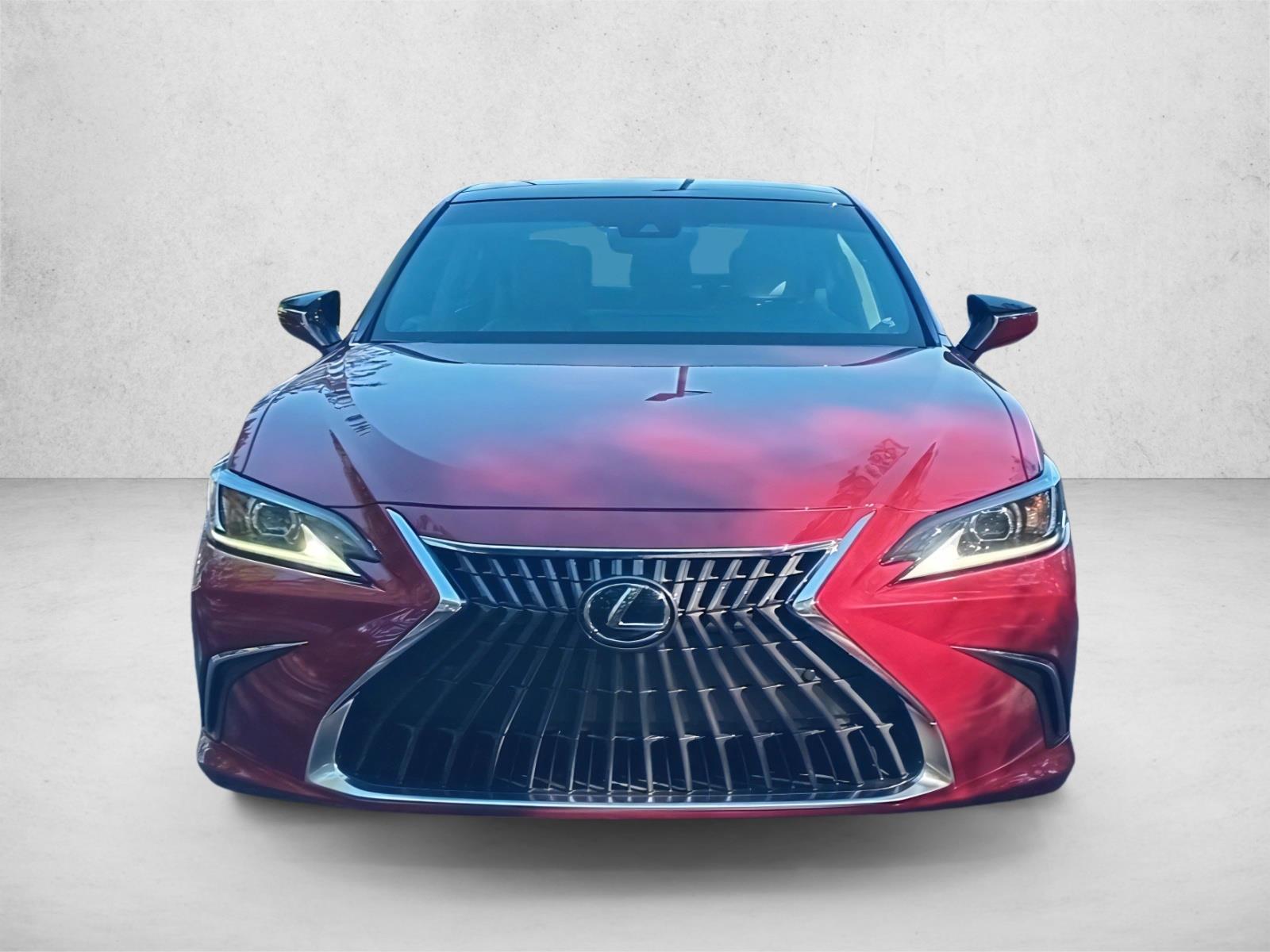 2024 Lexus ES 350 Luxury photo 2