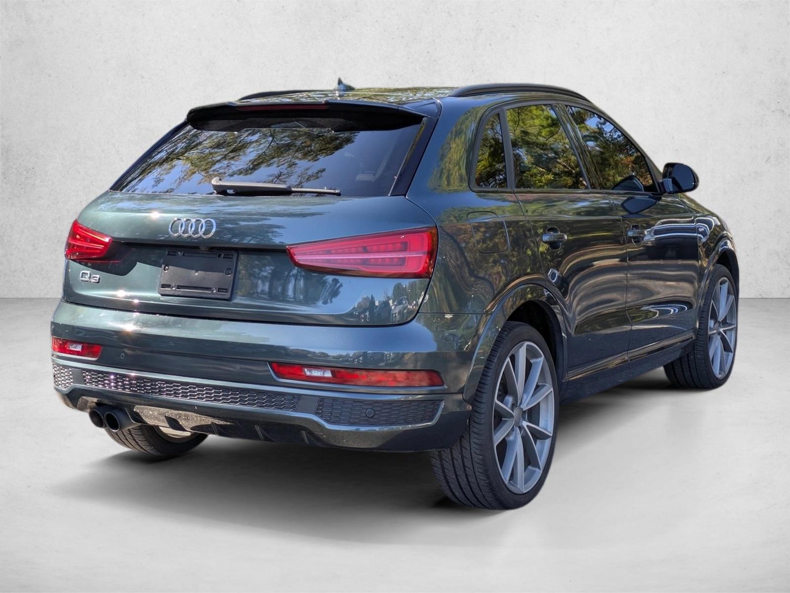 2018 Audi Q3 Premium Plus photo 2