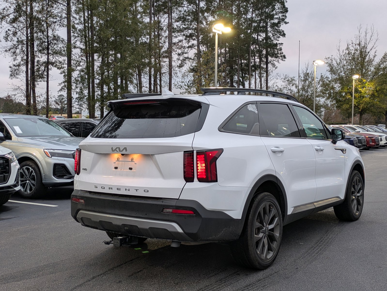 2022 Kia Sorento X-Line EX photo 2