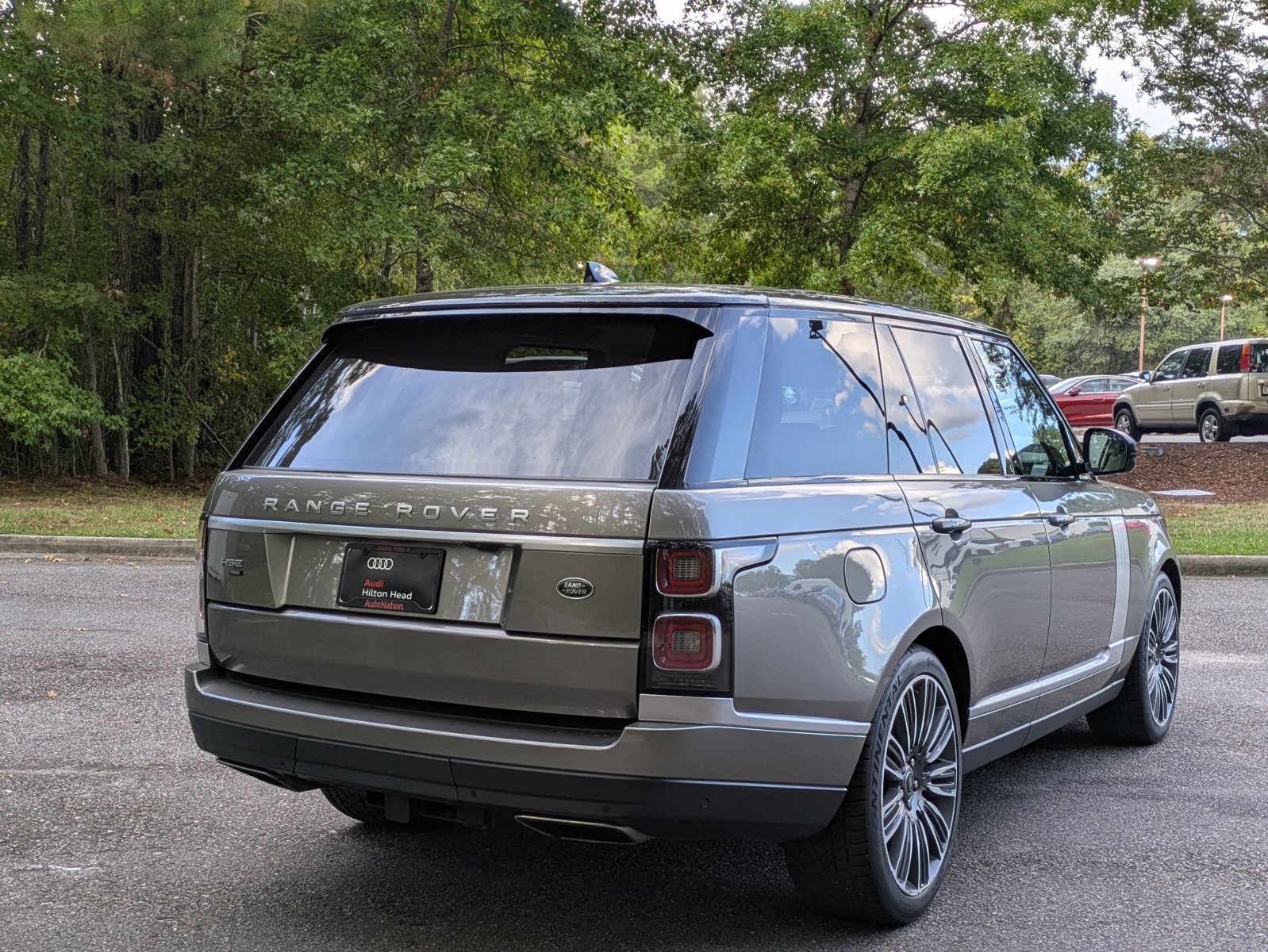 2021 Land Rover Range Rover P525 HSE HSE Westminster Edition photo 2
