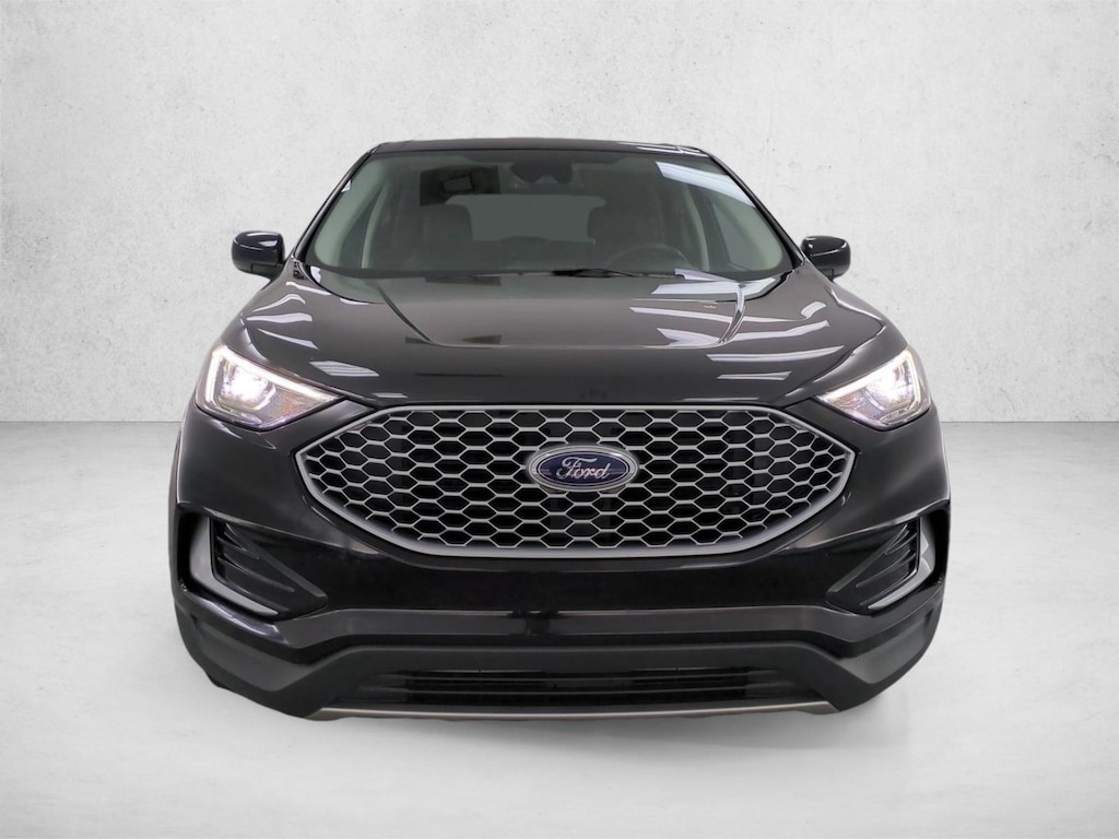 Used 2024 Ford Edge SEL Sport Utility