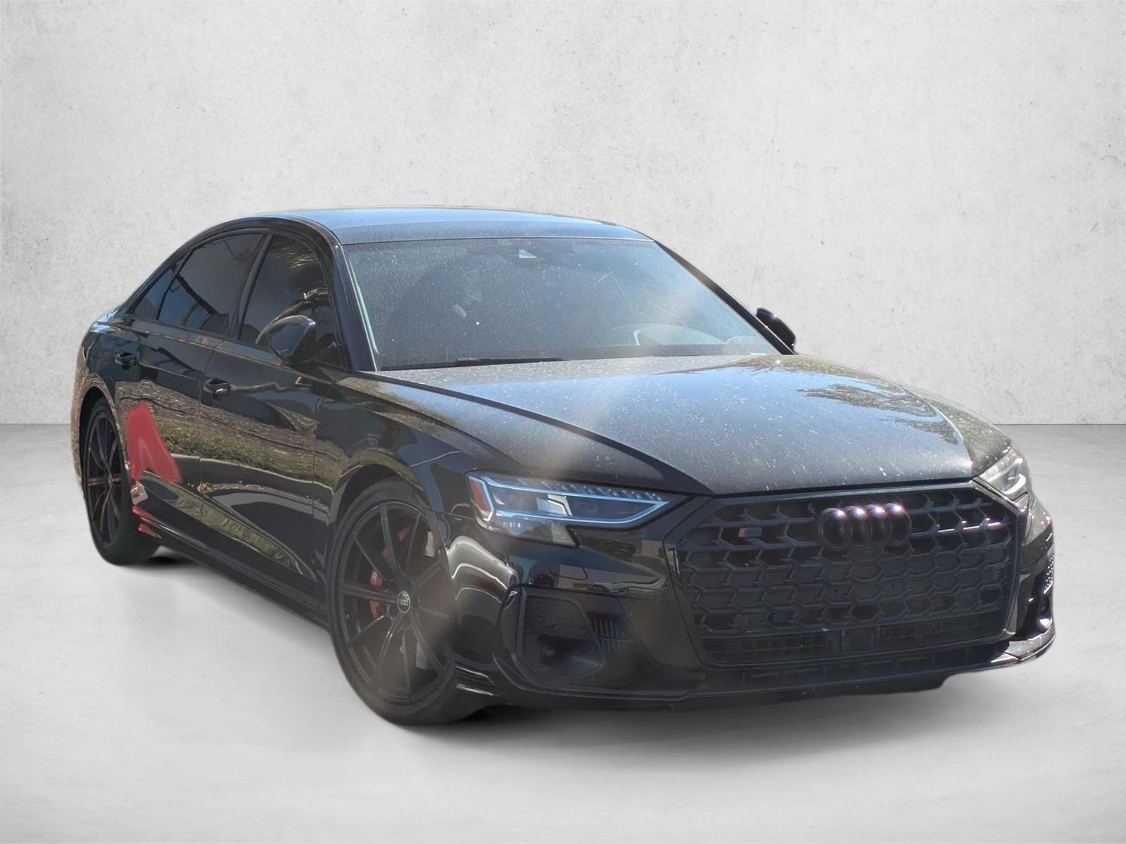 2023 Audi S8 Plus photo 4