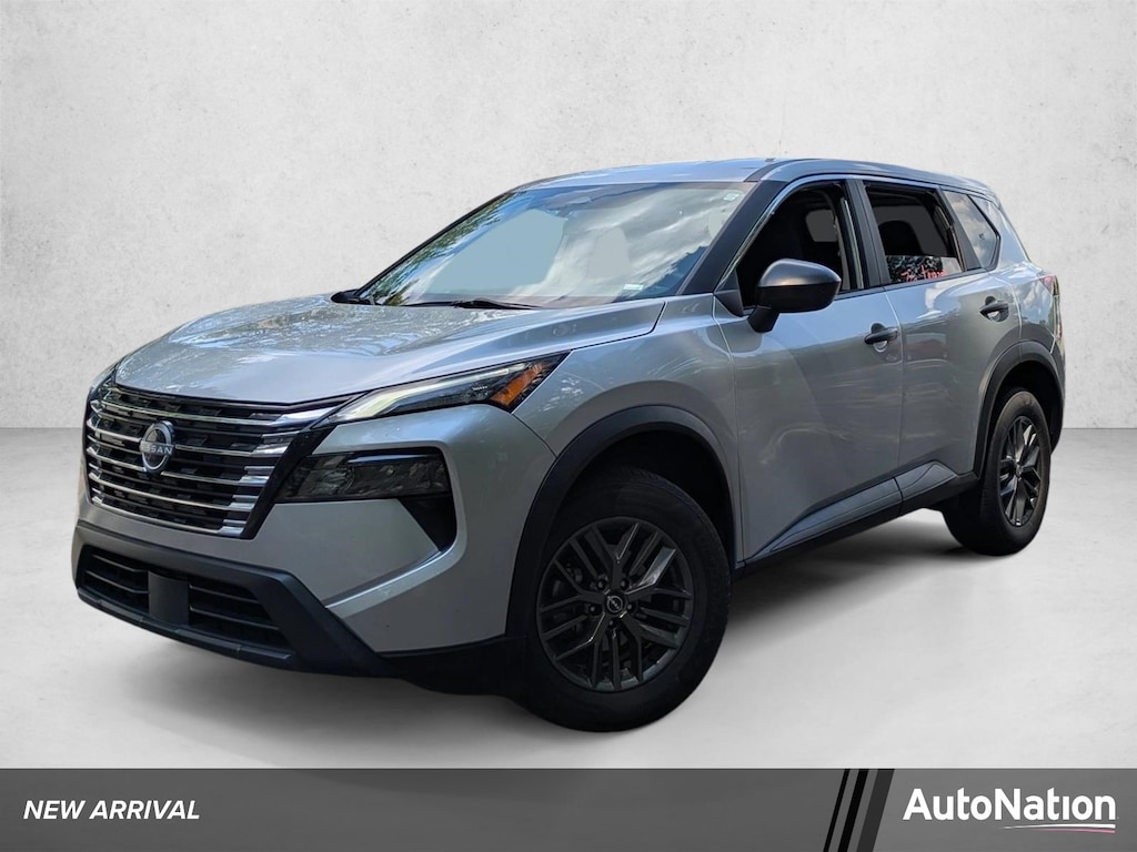 Used 2024 Nissan Rogue S Sport Utility