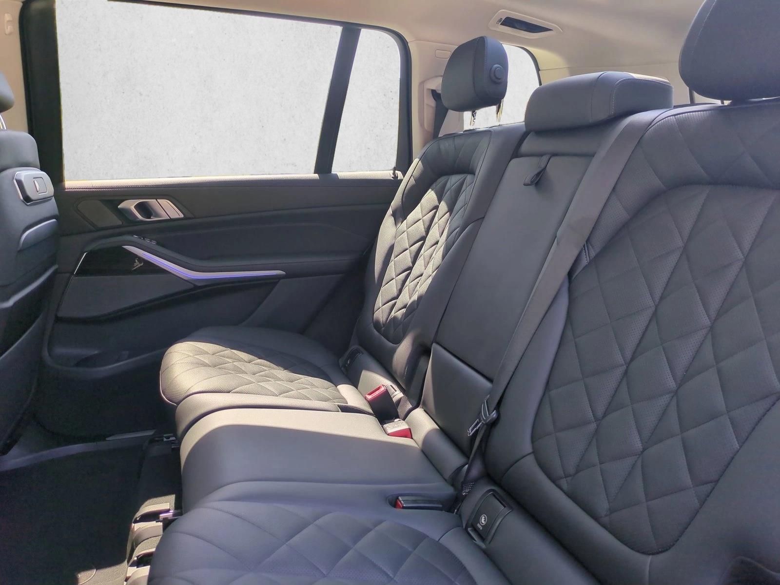 2024 BMW X7 40i - Photo 22