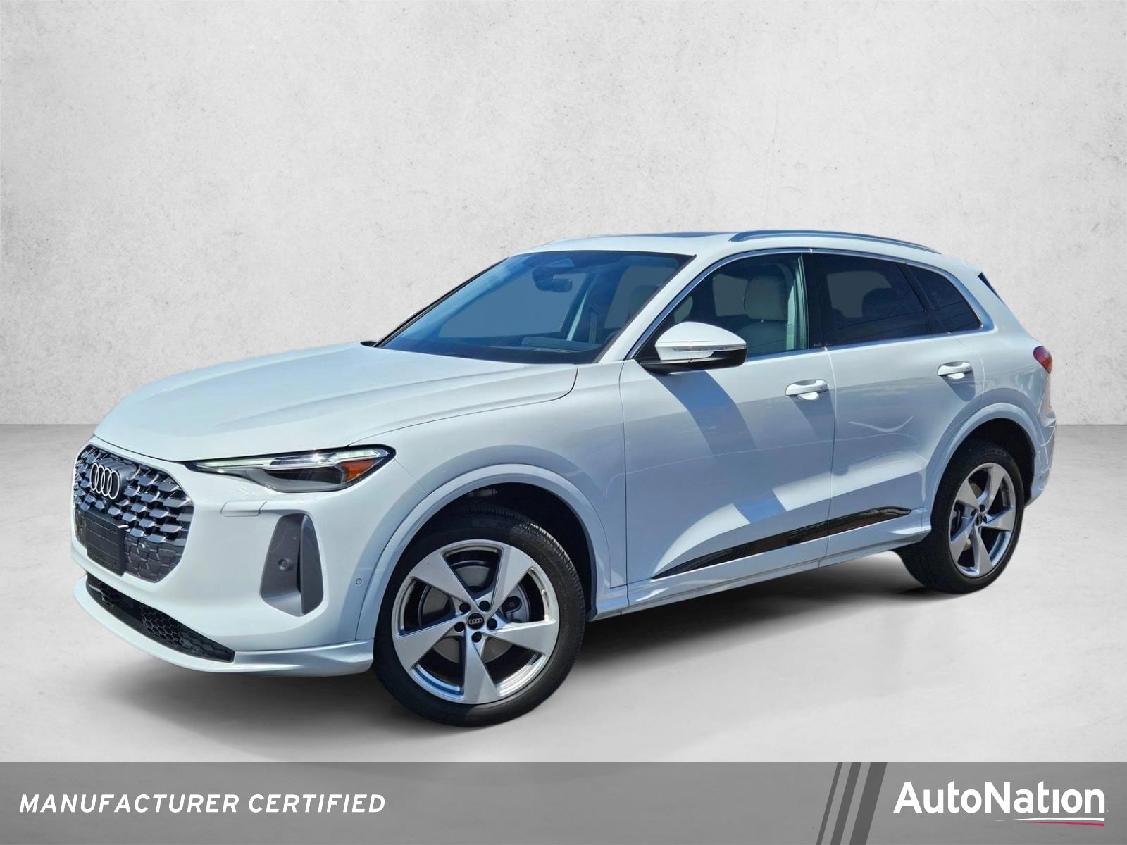 2025 Audi Q5 40 Premium Plus's photo