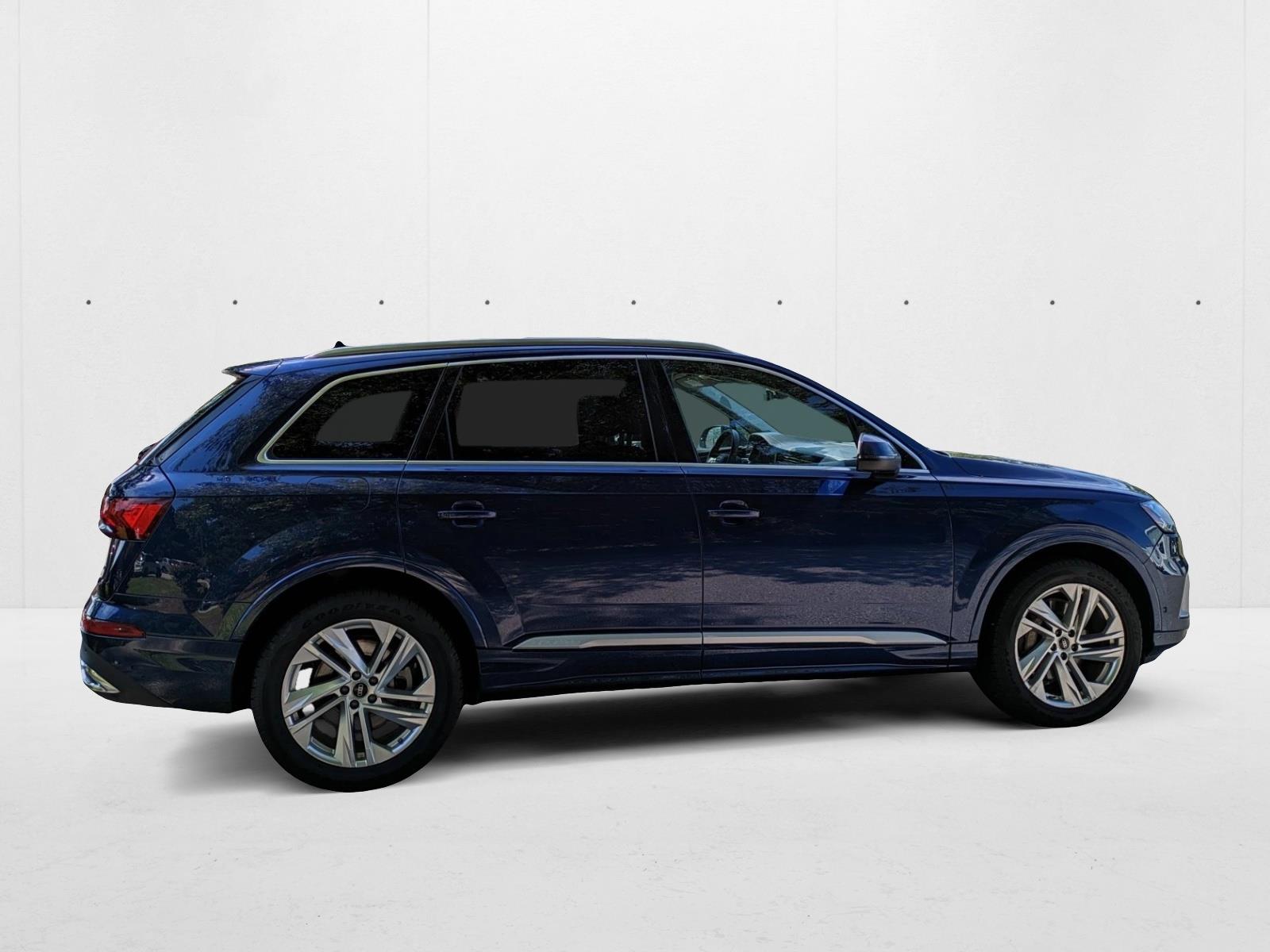 2024 Audi Q7 Premium Plus photo 3