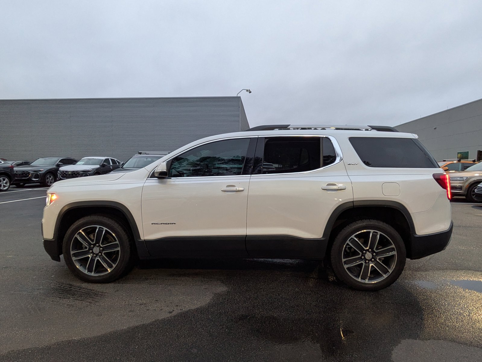 2021 Gmc Acadia SLT photo 3