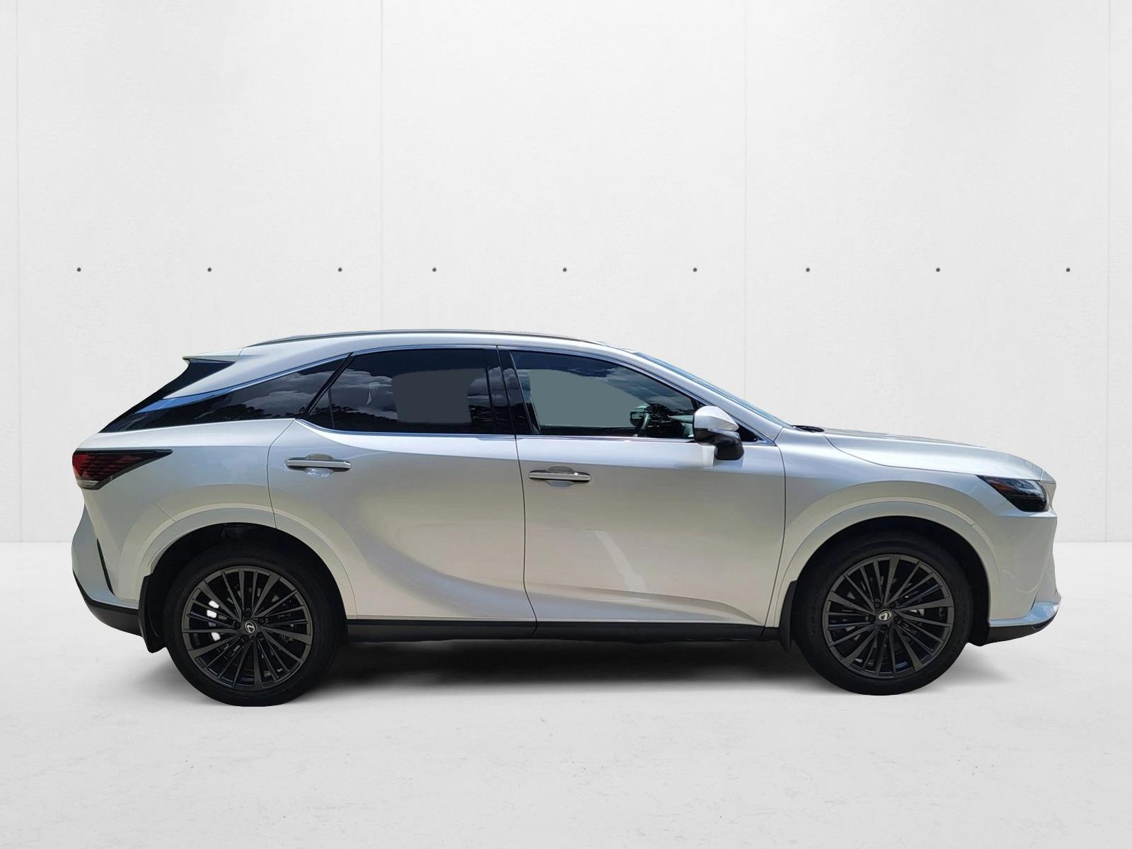 2024 Lexus RX 350h Premium photo 4