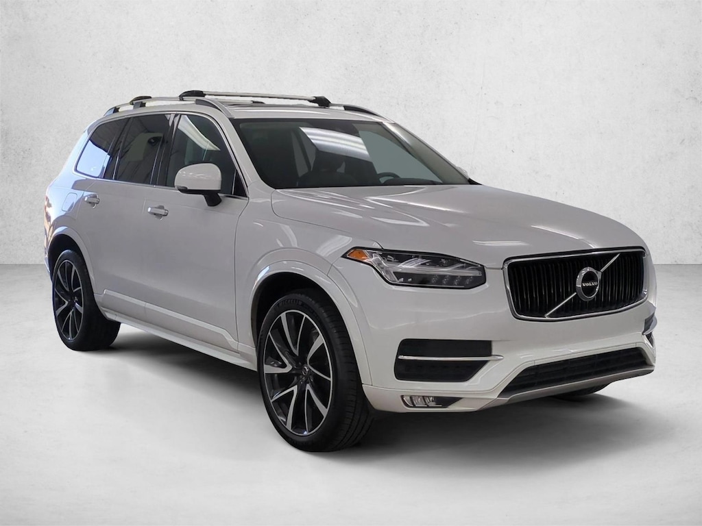 Used 2019 Volvo XC90 Momentum Sport Utility
