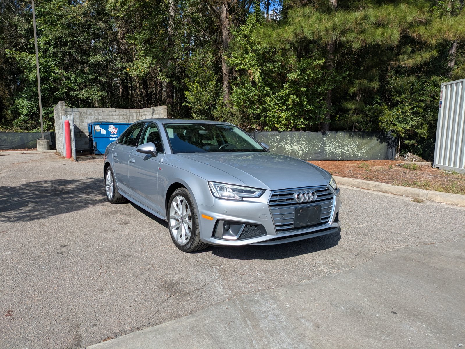2019 Audi A4 Quattro Premium Plus photo 3