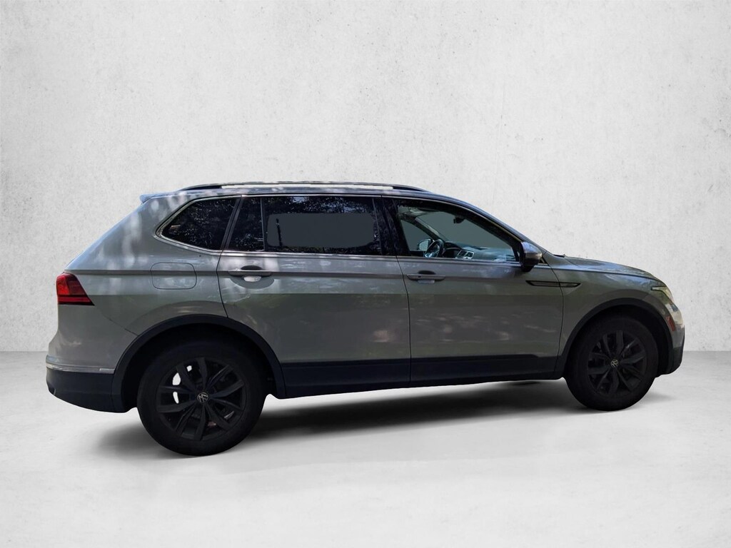 Used 2022 Volkswagen Tiguan SE Sport Utility