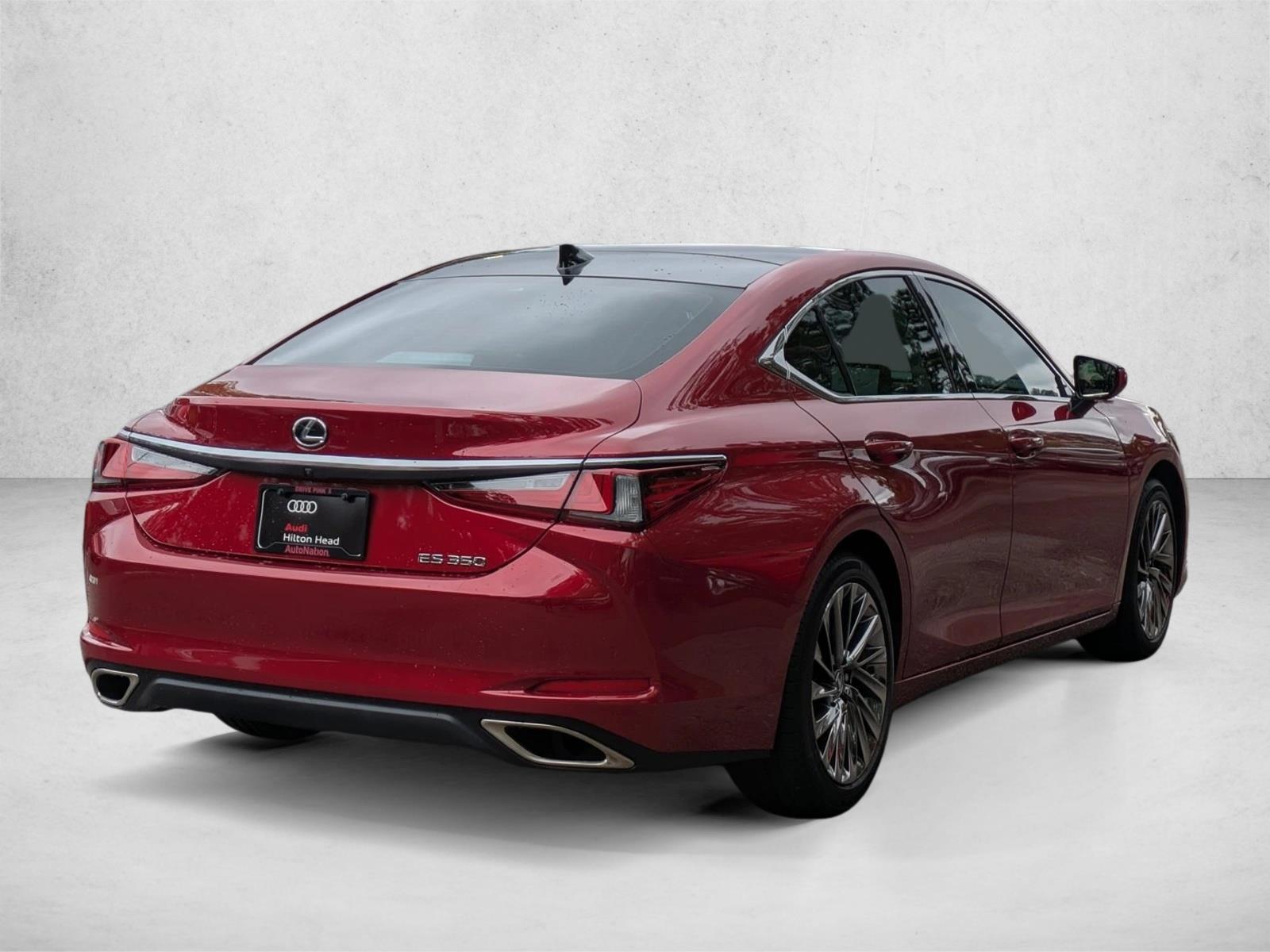 2024 Lexus ES 350 Luxury photo 2