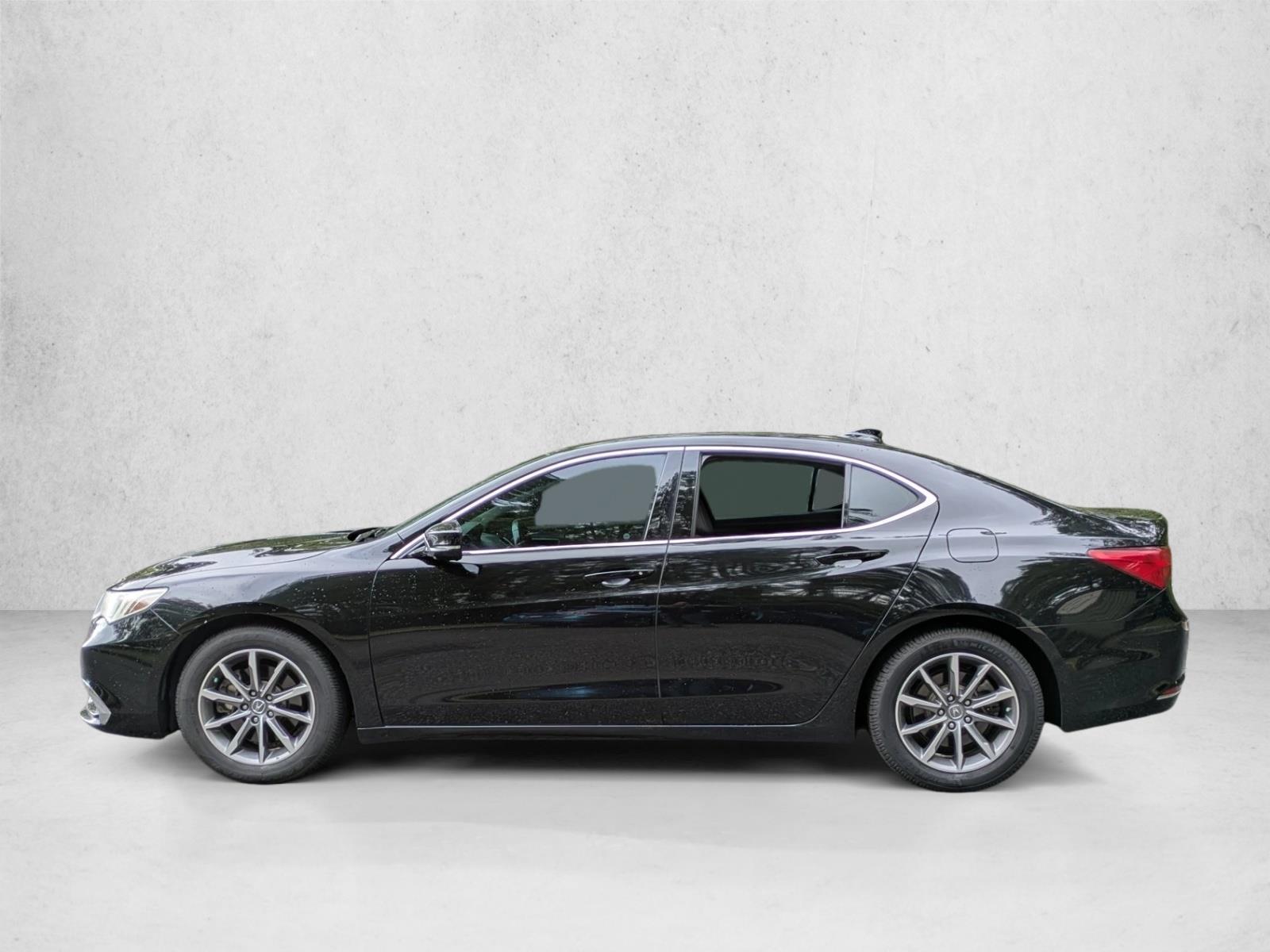 2019 Acura TLX photo 3