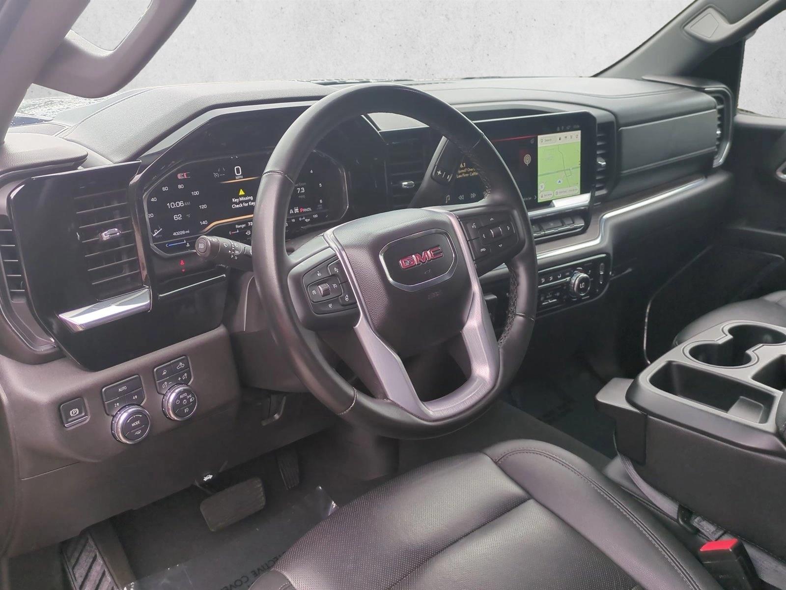 2025 GMC Sierra 1500 SLT - Photo 10