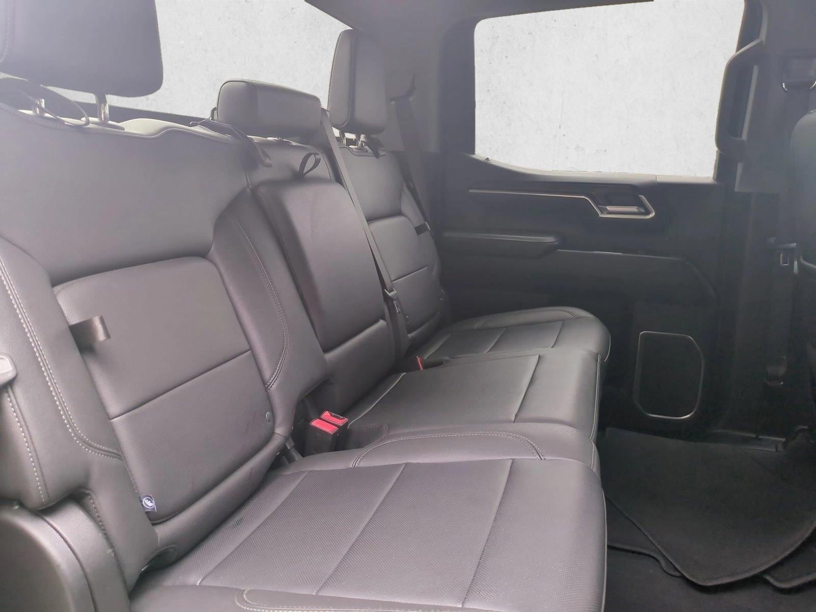 2025 GMC Sierra 1500 SLT - Photo 22
