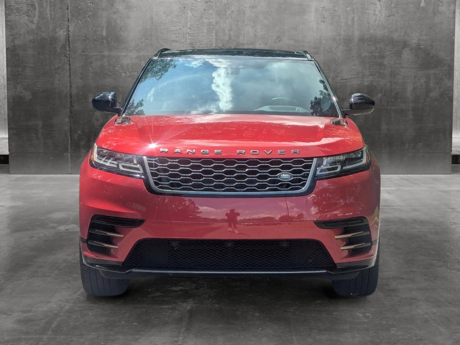 Used 2020 Land Rover Range Rover Velar S with VIN SALYK2EXXLA249511 for sale in Hardeeville, SC