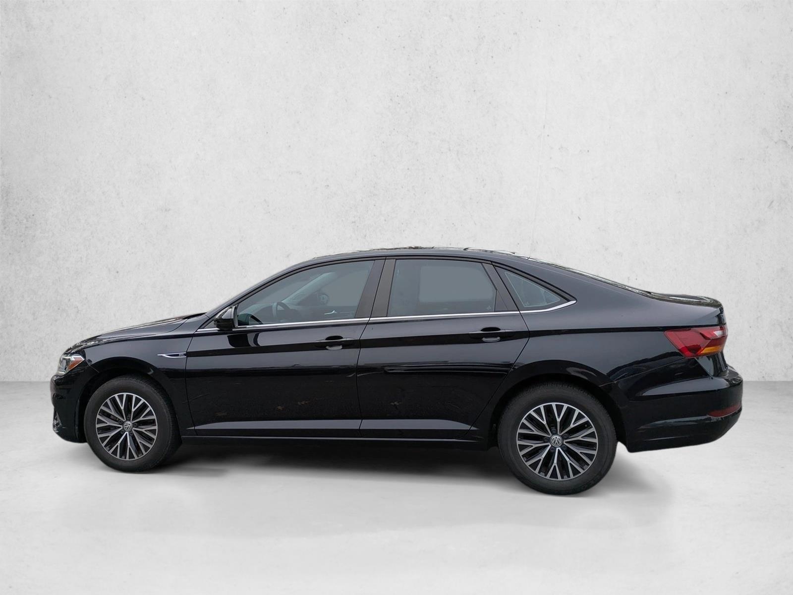 2019 Volkswagen Jetta SEL photo 3